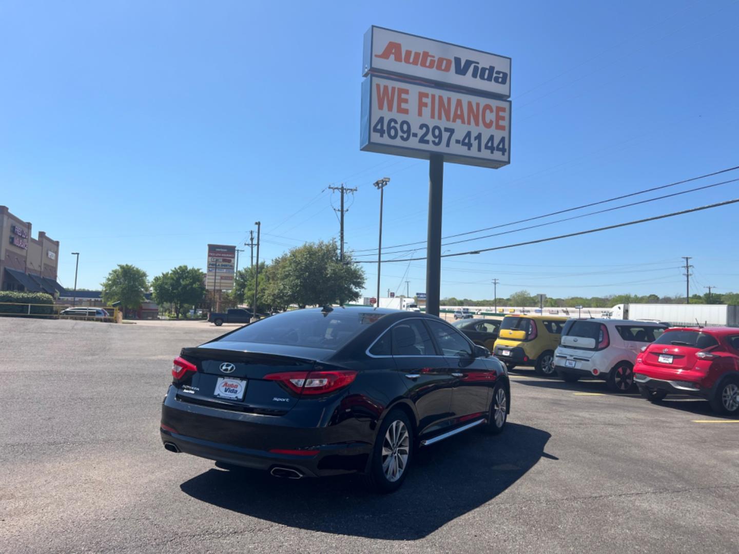 2017 BLACK Hyundai Sonata Sport (5NPE34AF0HH) with an 2.4L L4 DOHC 16V engine, 6A transmission, located at 420 I-35E, Lancaster, TX, 75146, (469) 297-4144, 32.593929, -96.823685 - Photo#6